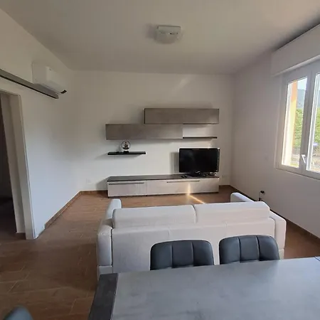 Appartamento In Otto's House Mergozzo