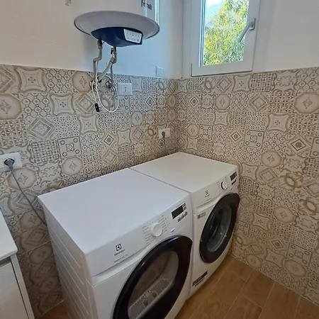 In Otto's House * Mergozzo